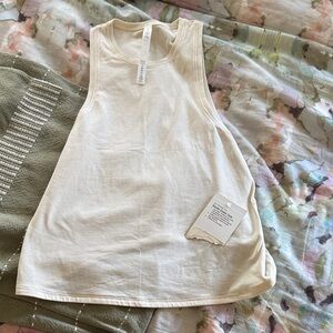 lululemon athletica squad goals tank size 2